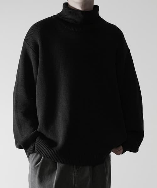 ブラック