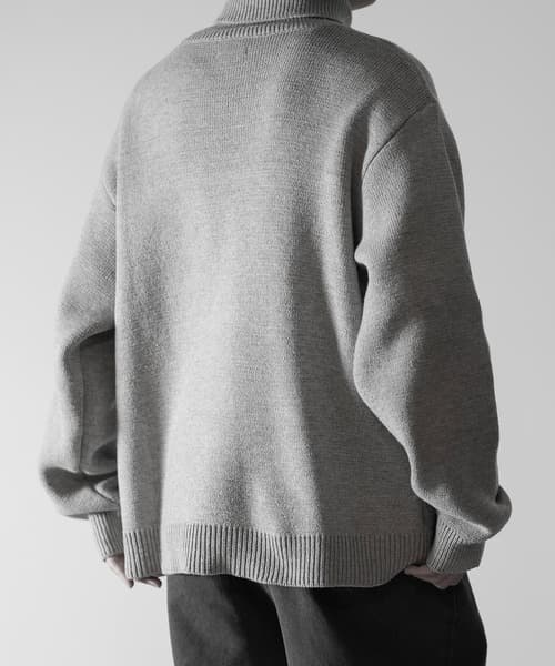 68611308b_b_182_500.jpg