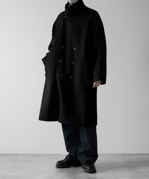69408548b_b_327_500.jpg