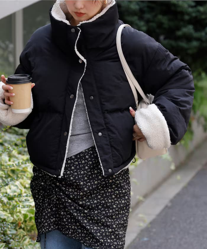 ブラック