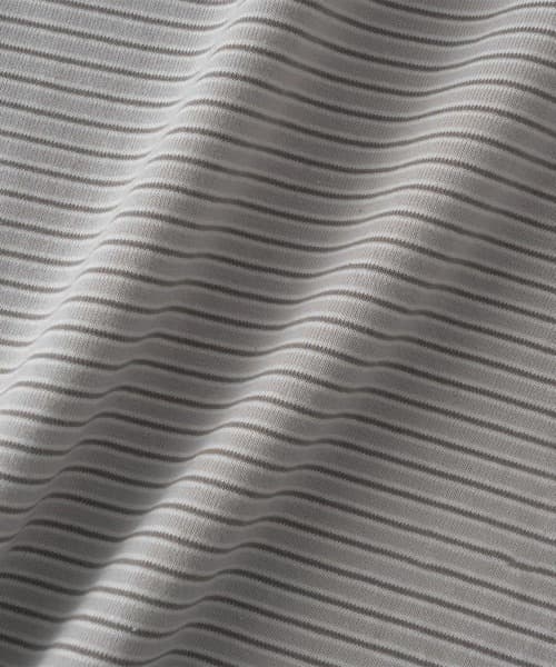 76949486b_b_82_500.jpg