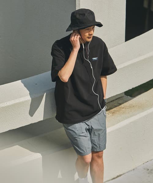 83469789b_b_90_500.jpg