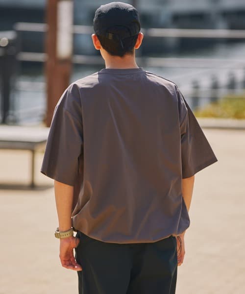 84076423b_b_348_500.jpg