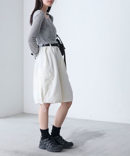 91851041b_b_18_500.jpg