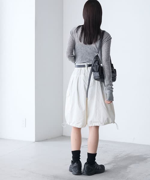 91851041b_b_19_500.jpg