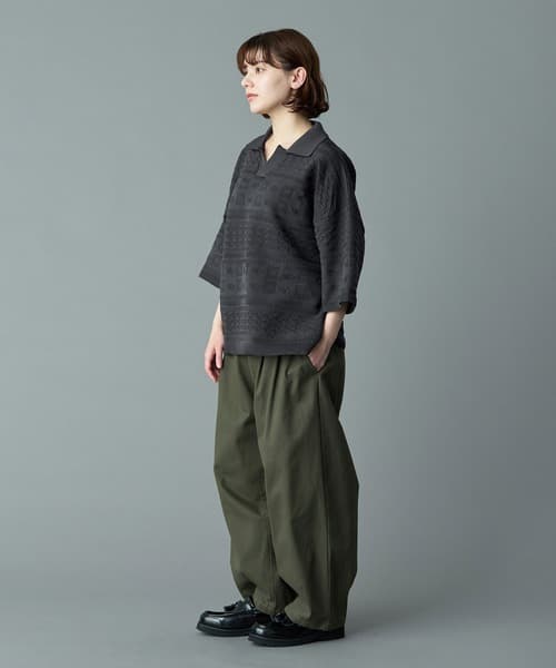 92467007b_b_12_500.jpg