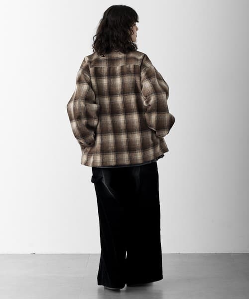 97703107b_b_46_500.jpg