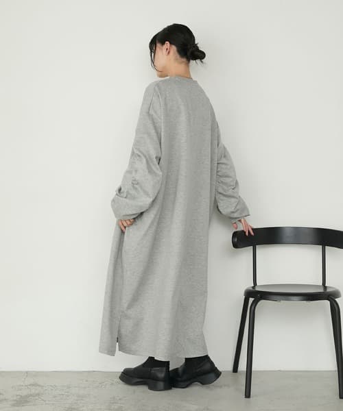 97703627b_b_70_500.jpg