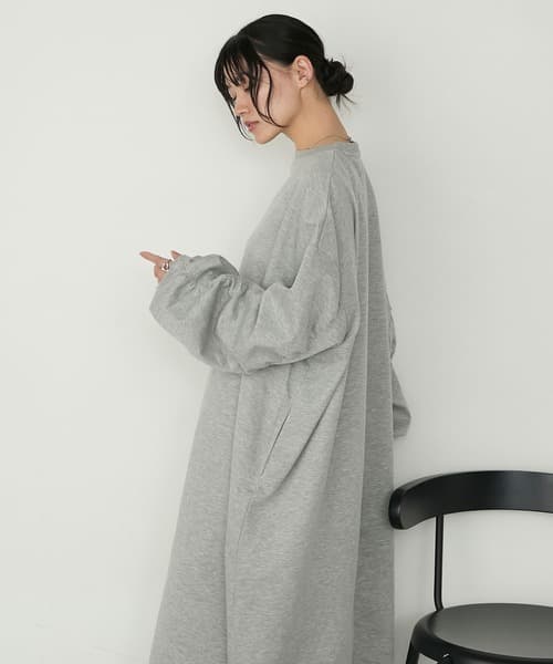 97703627b_b_73_500.jpg