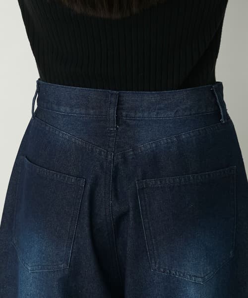 98068503b_b_18_500.jpg