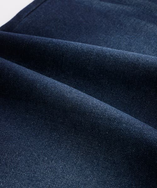 98101790b_b_212_500.jpg