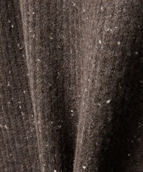 98104897b_b_49_500.jpg