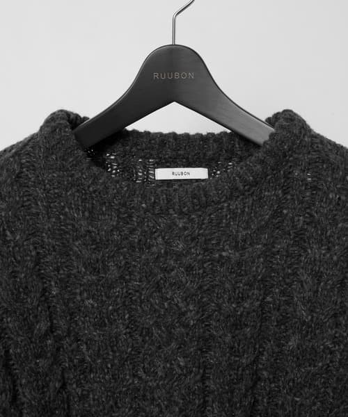 98104898b_b_100_500.jpg