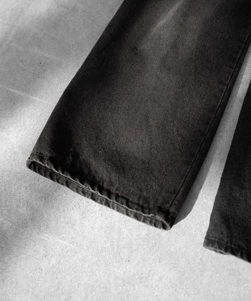 99253392b_b_18_500.jpg