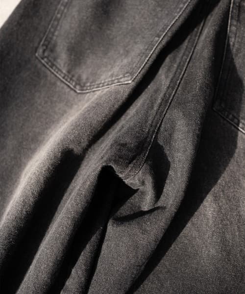 99253392b_b_20_500.jpg