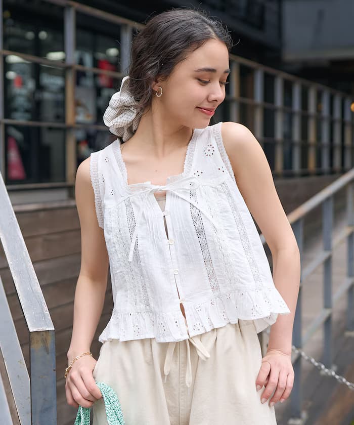item69eabb20405d7.jpg