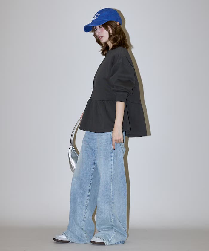 item6ad8770052fc2.jpg