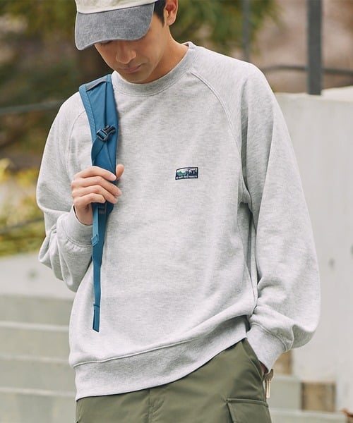 アッシュグレー