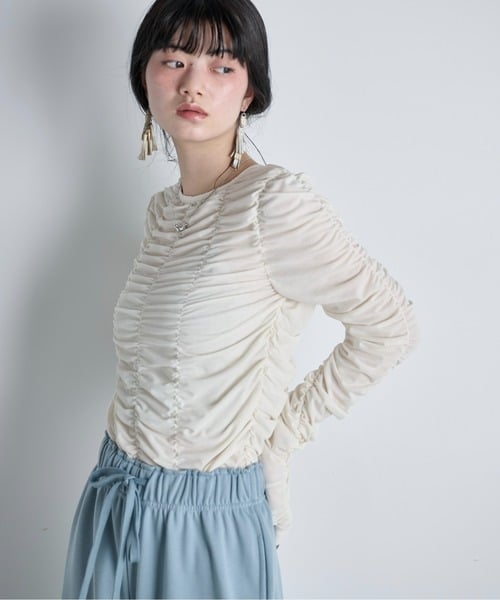 102176441b_b_22_500.jpg
