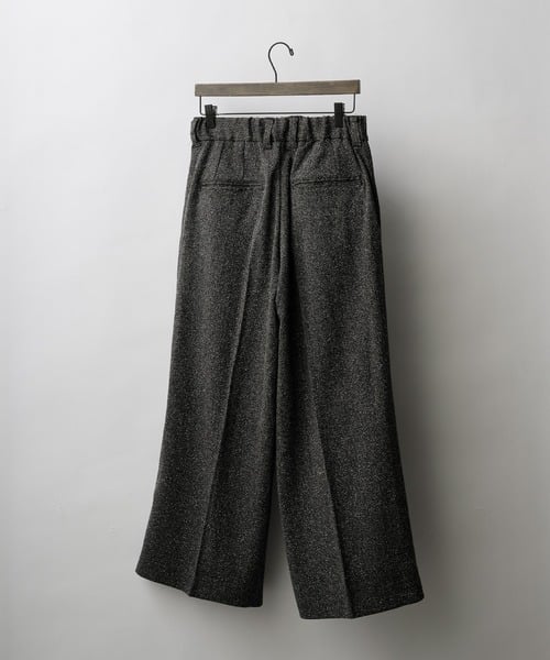 103626911b_b_24_500.jpg