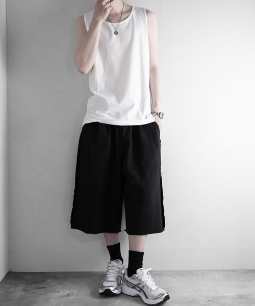 105042751b_b_77_500.jpg