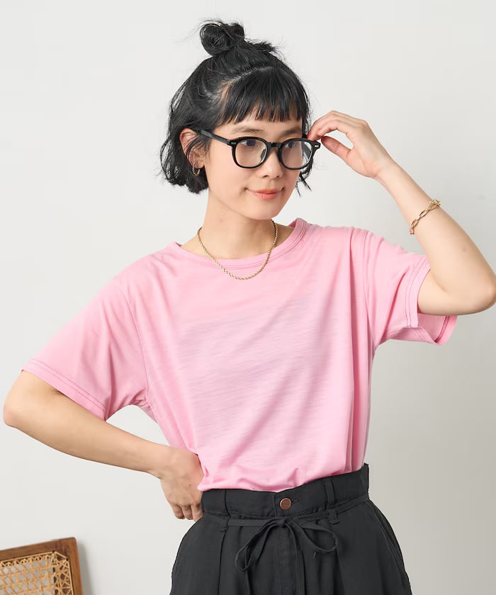 ピンク