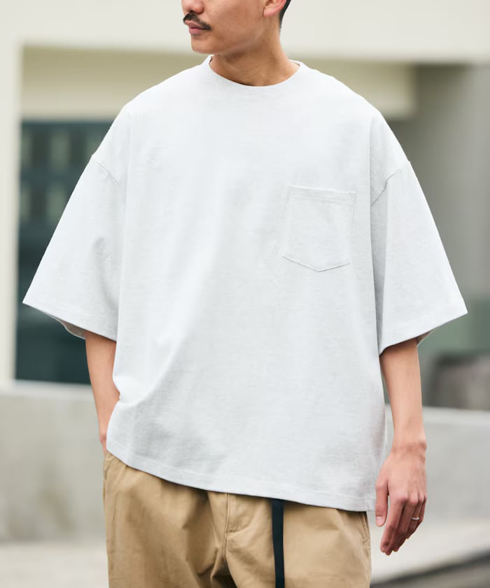 アッシュグレー