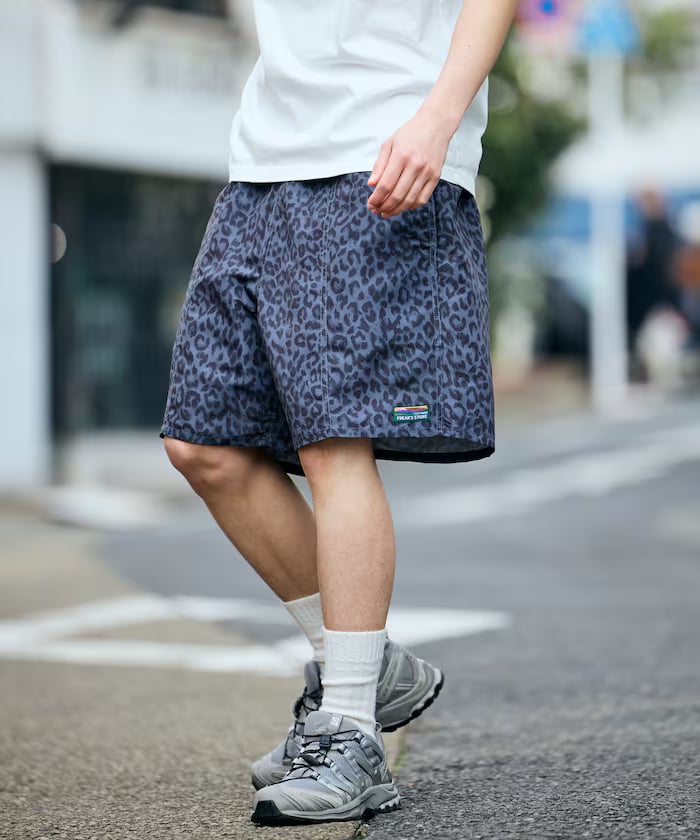 ブラックレオパード