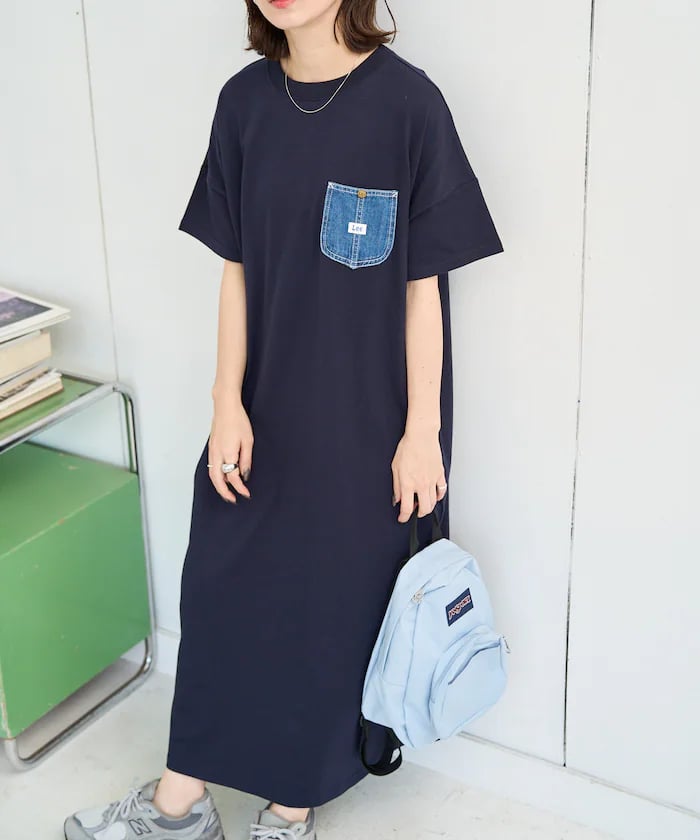 ネイビー