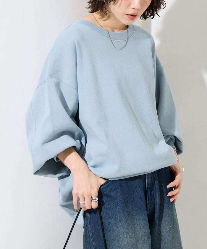 ブルー