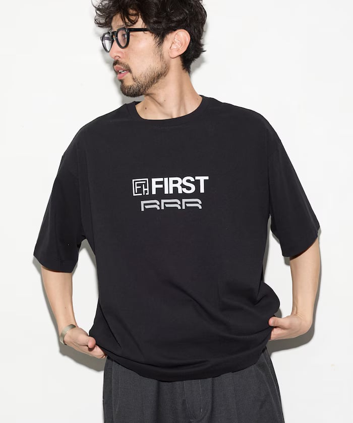 ブラック