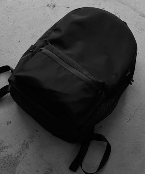 84903065b_b_34_500.jpg