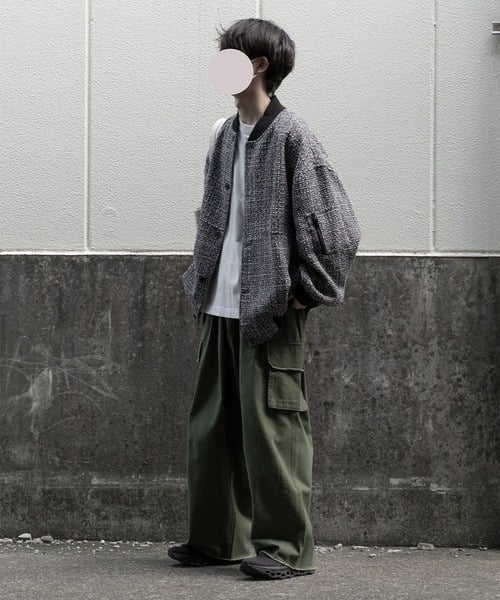 86486662b_b_42_500.jpg
