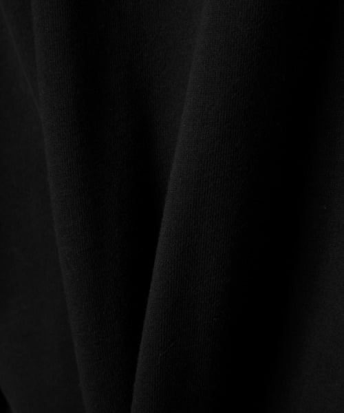 97526739b_b_153_500.jpg