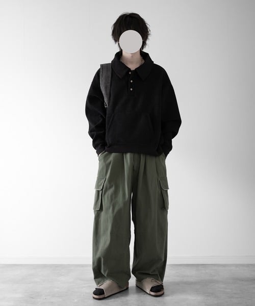 98578574b_b_10_500.jpg