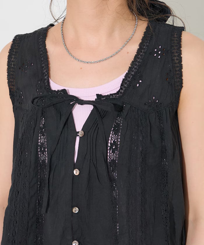 item69eabb752c091.jpg