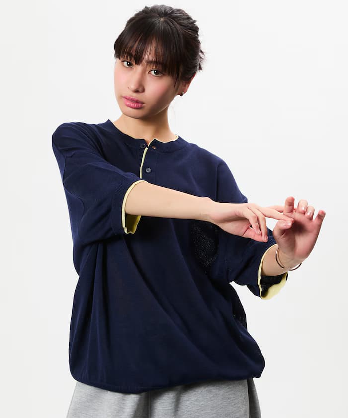 ネイビー