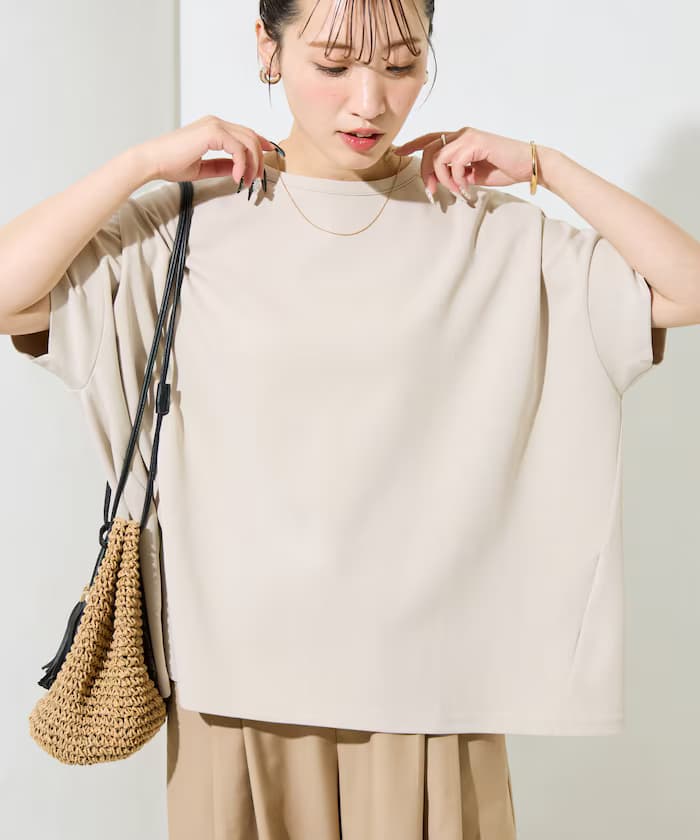 涼感厚磅布娃娃袖半袖上衣(接觸冷感)【限定展開】