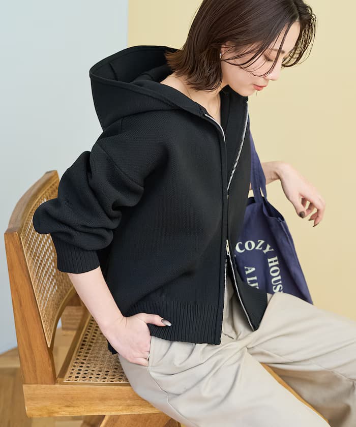 ブラック