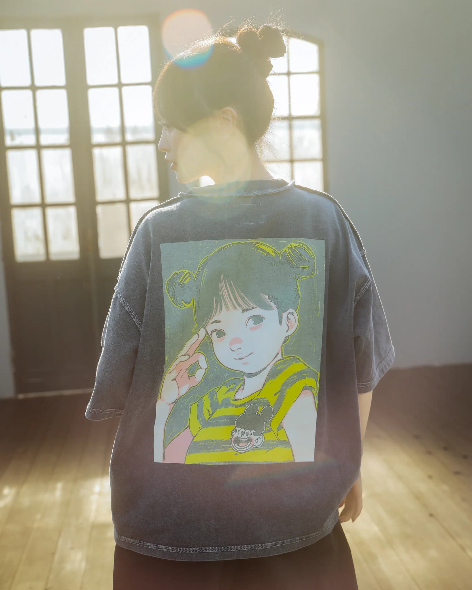 POP ART pigment Tee Ver:23 GLOW IN THE DARK - 260317_OP_02481_A_3c8a6ccf-29f3-4e90-b821-9082ff400f5f.jpg