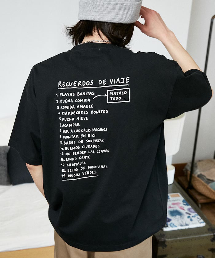ブラック