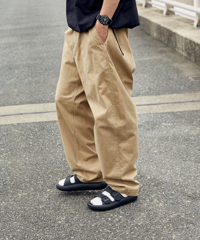 FREAKS STORE 寬版錐型褲(男女同款)